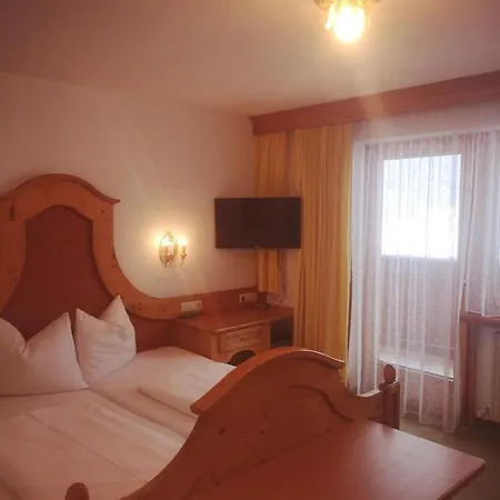 Hotel Stockacher Hof Bach (Tyrol)